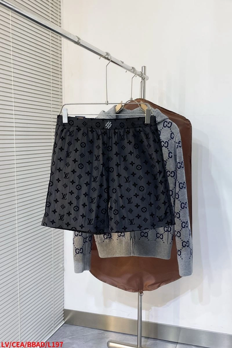 Affordable Louis Vuitton Short Pants 134804