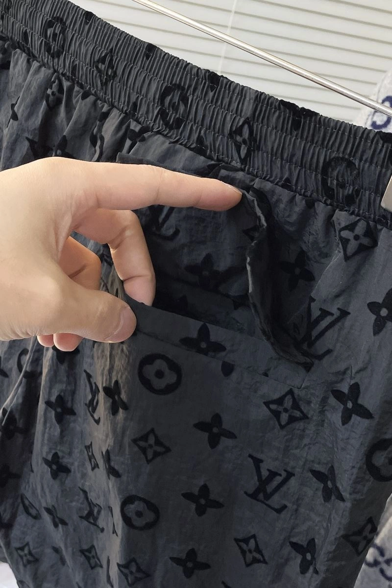 Affordable Louis Vuitton Short Pants 134804