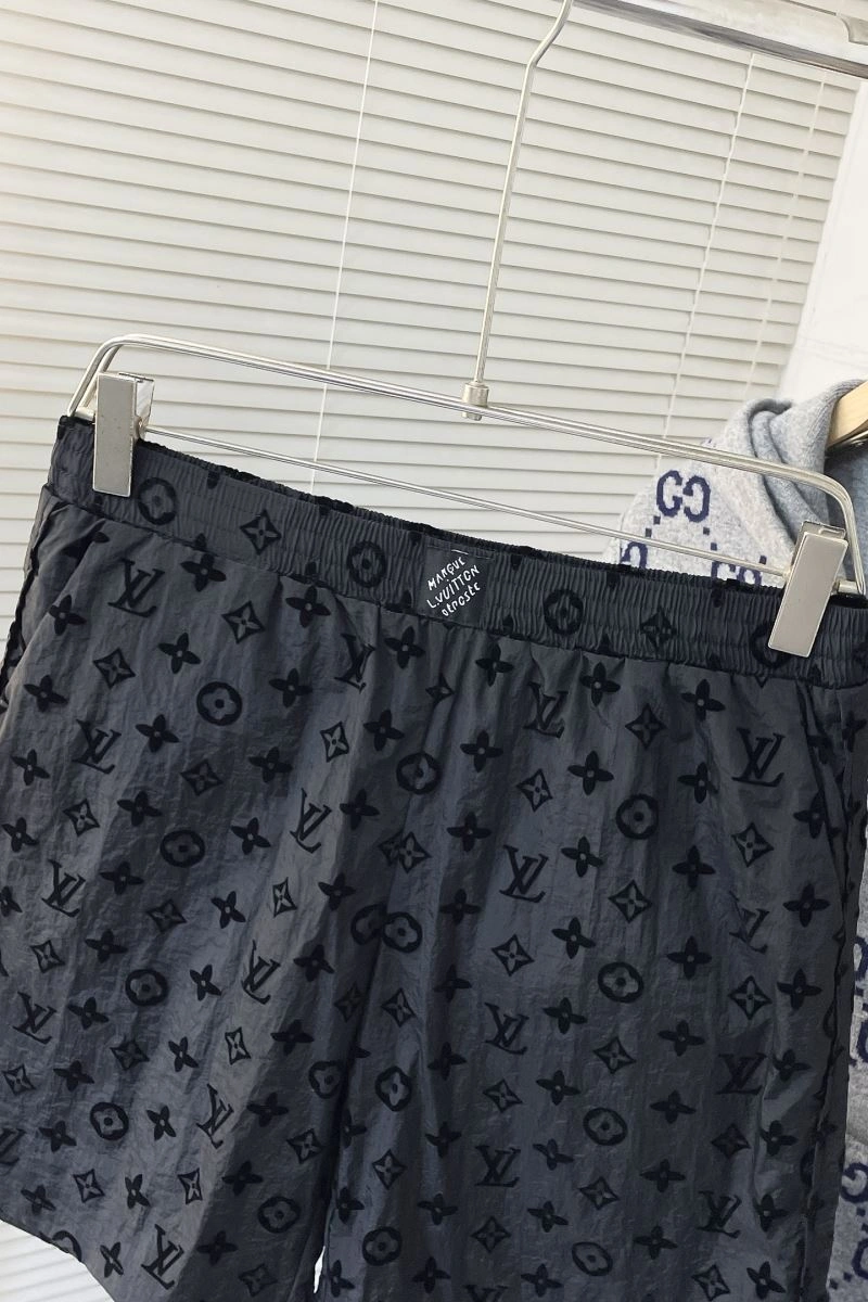 Affordable Louis Vuitton Short Pants 134804