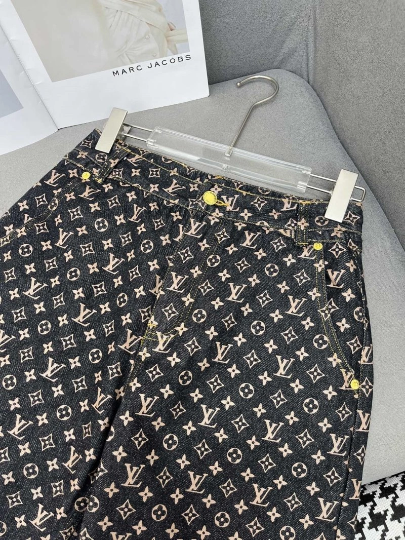 Louis Vuitton Short Pants FreshLook 131375