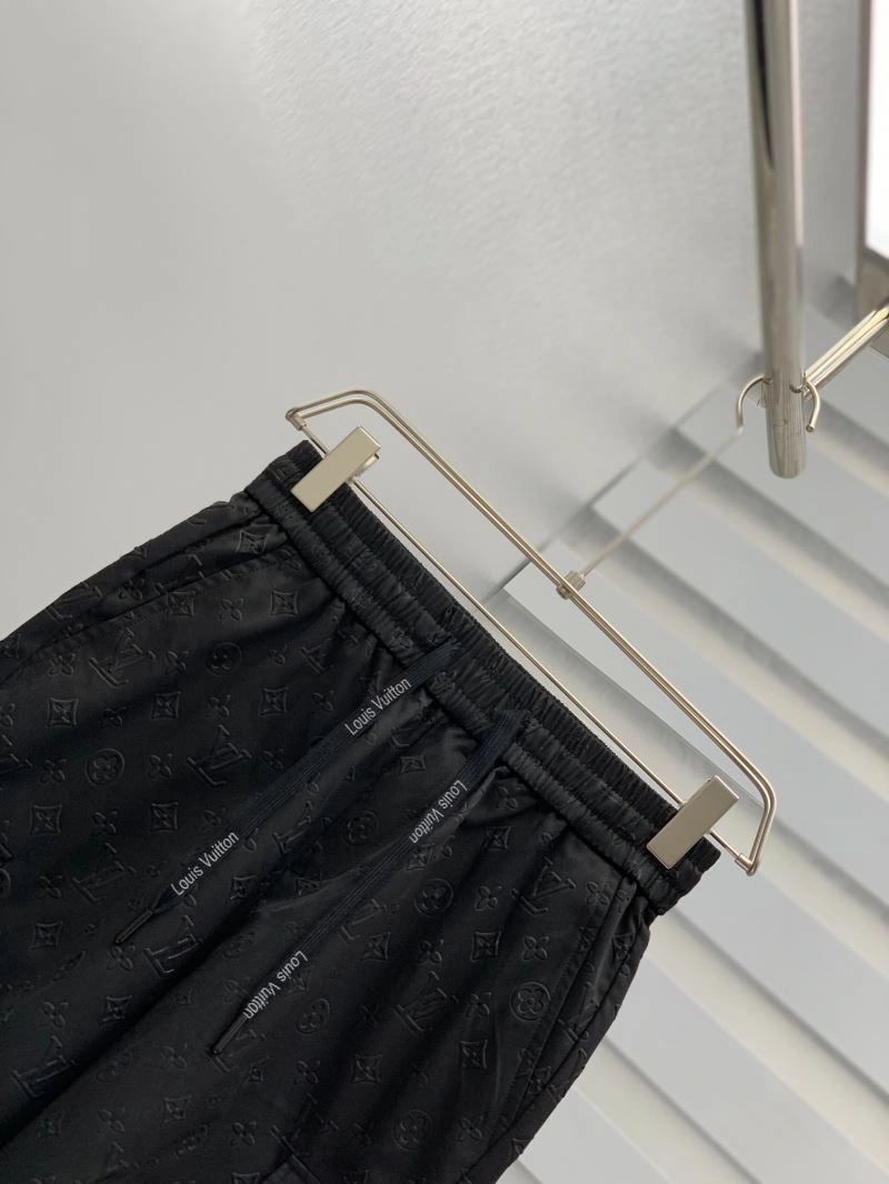 Louis Vuitton Short Pants MultiPurpose 133739