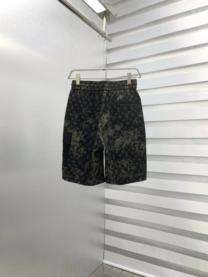 Neat Louis Vuitton Short Pants 133717