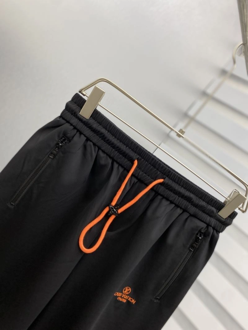 Louis Vuitton Short Pants Durable 133694