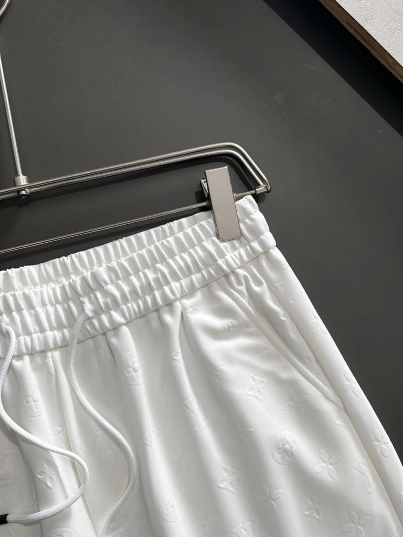 FashionForward Louis Vuitton Short Pants 133703
