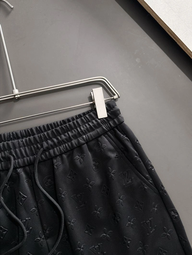 Louis Vuitton Short Pants AllSeason 133700