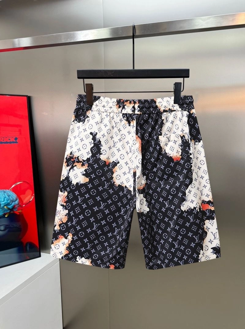 Contemporary Louis Vuitton Short Pants 133709