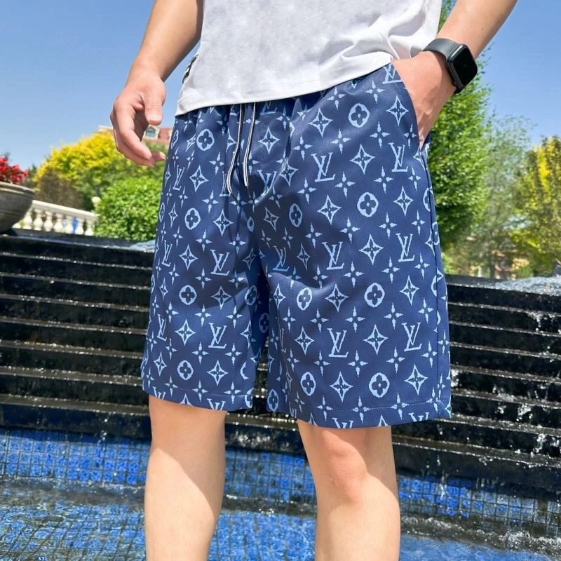 Louis Vuitton Short Pants Flexible 133701
