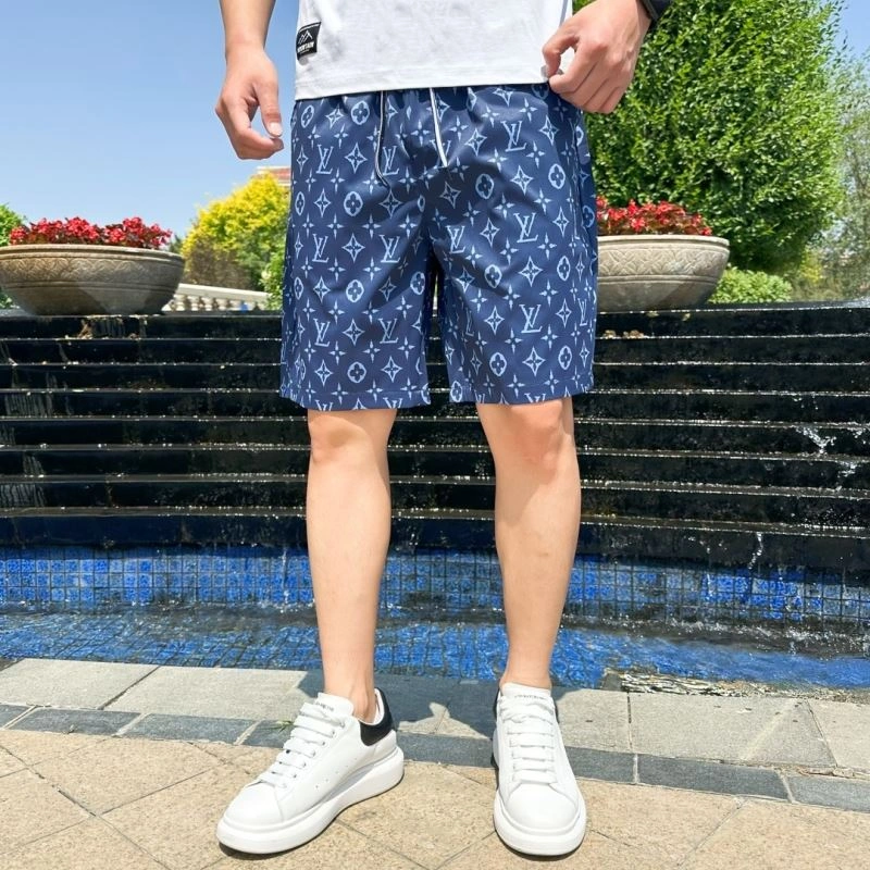 Louis Vuitton Short Pants Flexible 133701