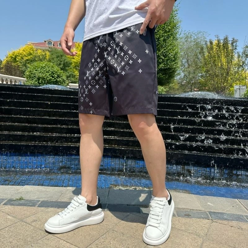 Louis Vuitton Short Pants Breathable 133710