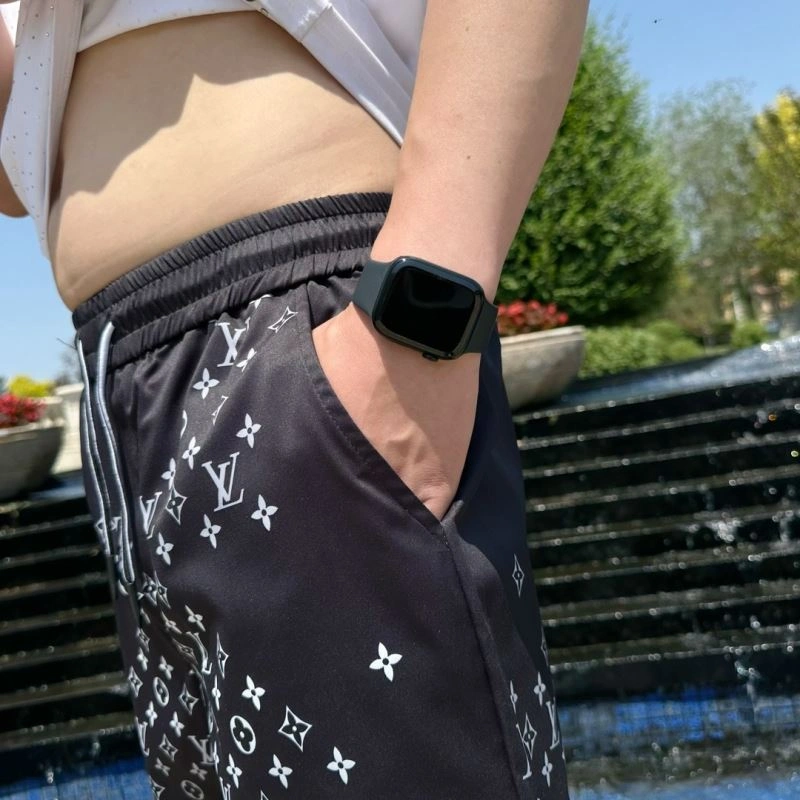 Louis Vuitton Short Pants Breathable 133710