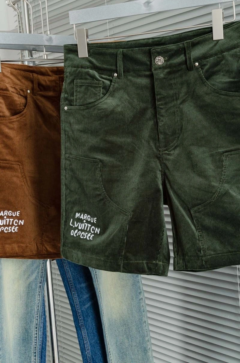 Louis Vuitton Short Pants EasyMatch 133691