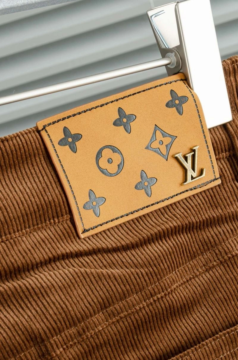 Louis Vuitton Short Pants ComfortFit 133705