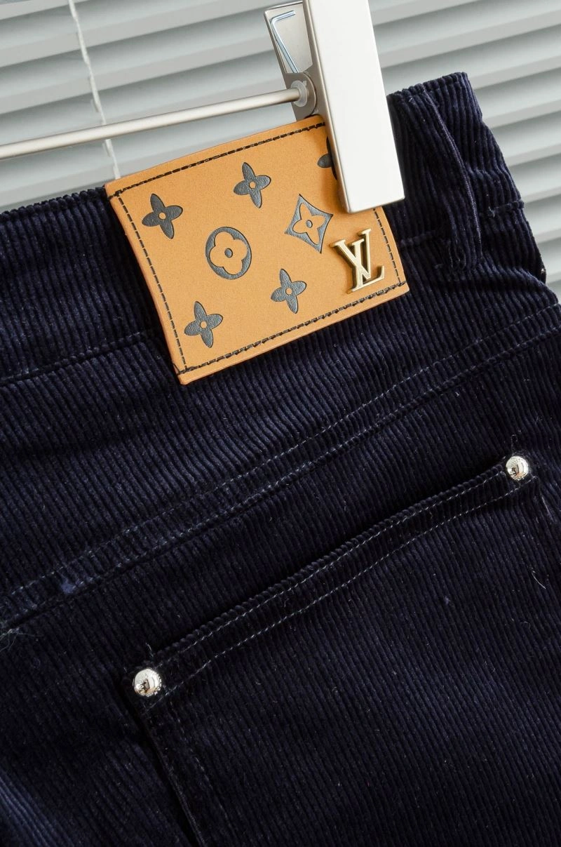 Upgraded Louis Vuitton Short Pants 133713
