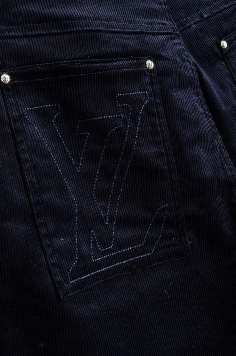 Upgraded Louis Vuitton Short Pants 133713