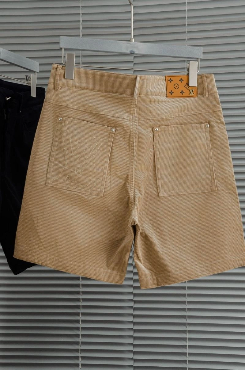 Breathable Louis Vuitton Short Pants 133706