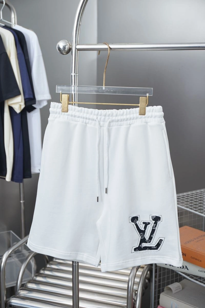 TechFriendly Louis Vuitton Short Pants 133696