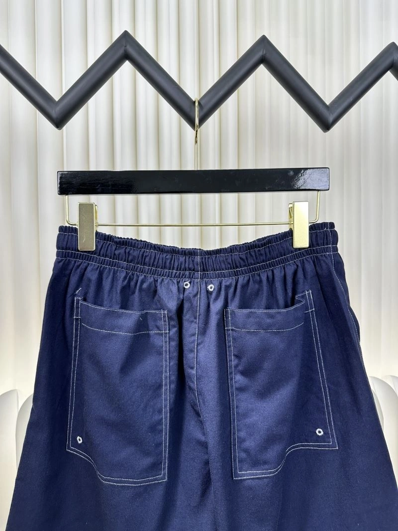 Lightweight Louis Vuitton Short Pants 132765