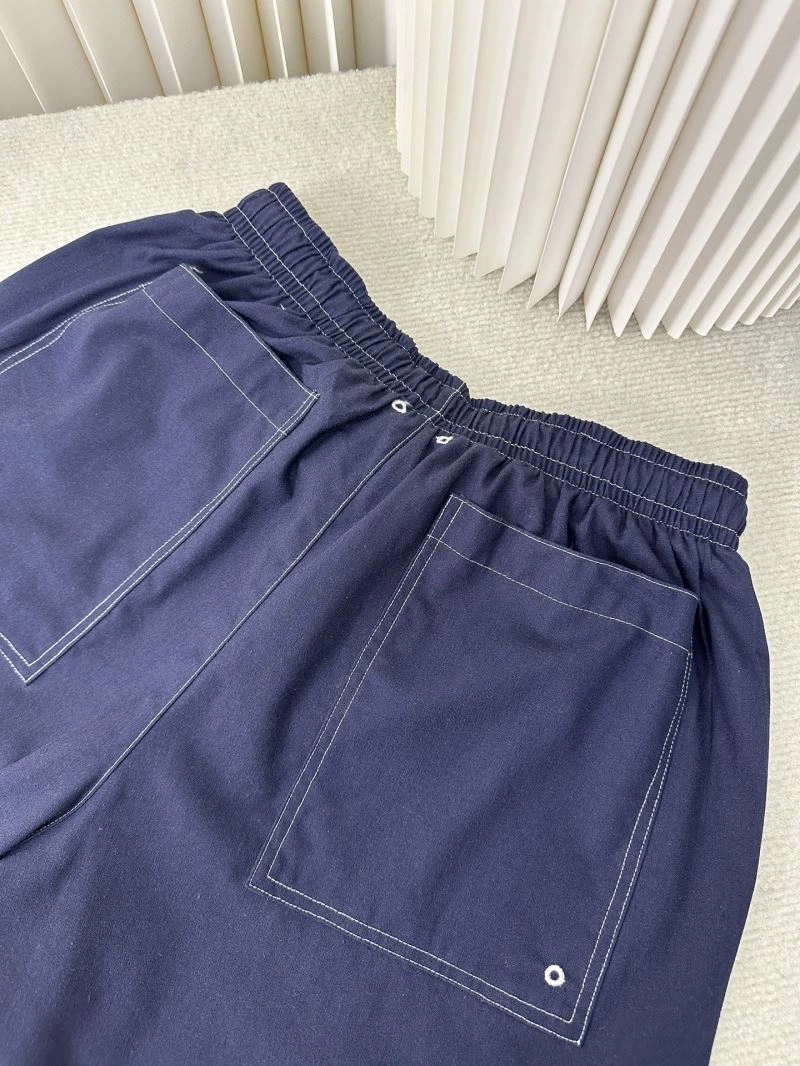 Lightweight Louis Vuitton Short Pants 132765