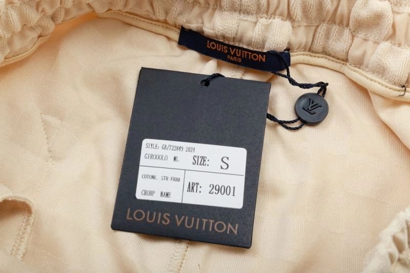 Louis Vuitton Short Pants Stretchable 132772