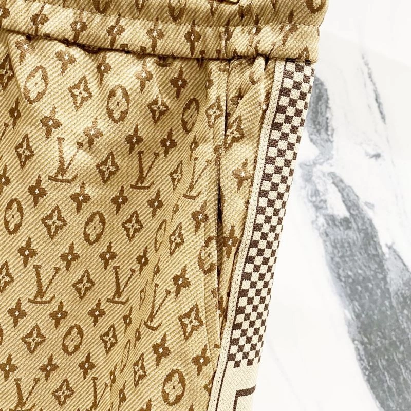 Affordable Louis Vuitton Short Pants 132749