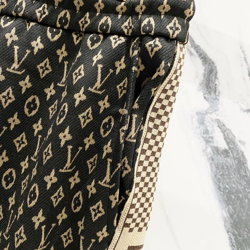 SoftTouch Louis Vuitton Short Pants 132746