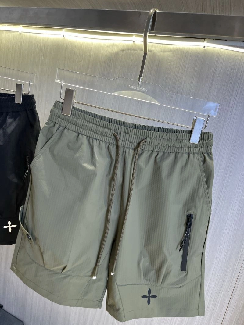 GoodFit Louis Vuitton Short Pants 132756