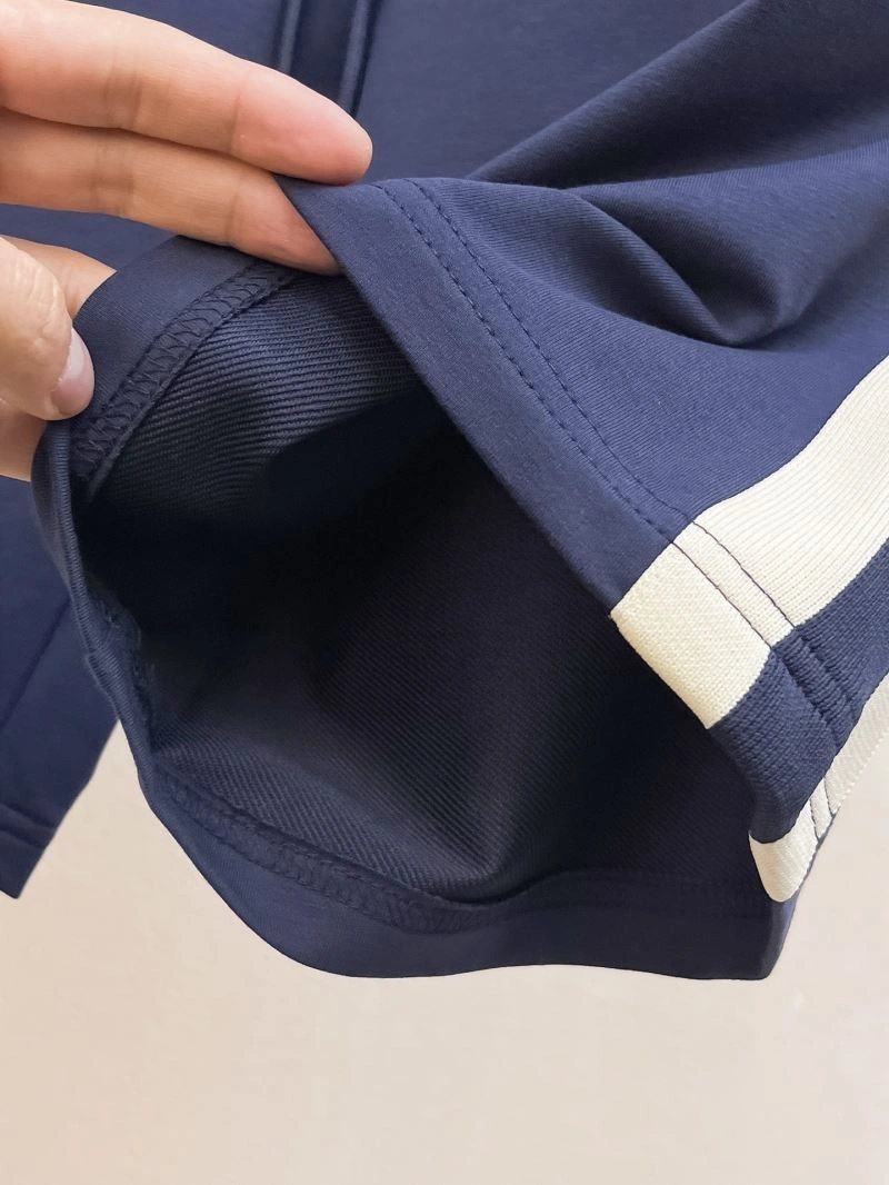 TechFriendly Louis Vuitton Short Pants 132753