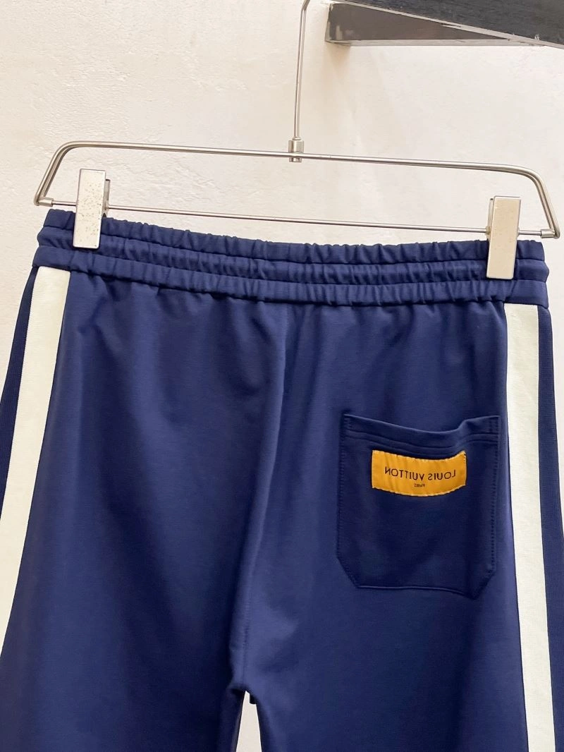 TechFriendly Louis Vuitton Short Pants 132753