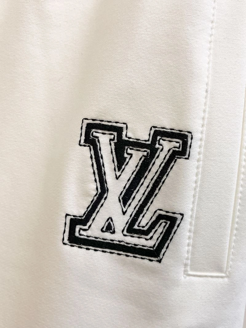 WaterResistant Louis Vuitton Short Pants 132738