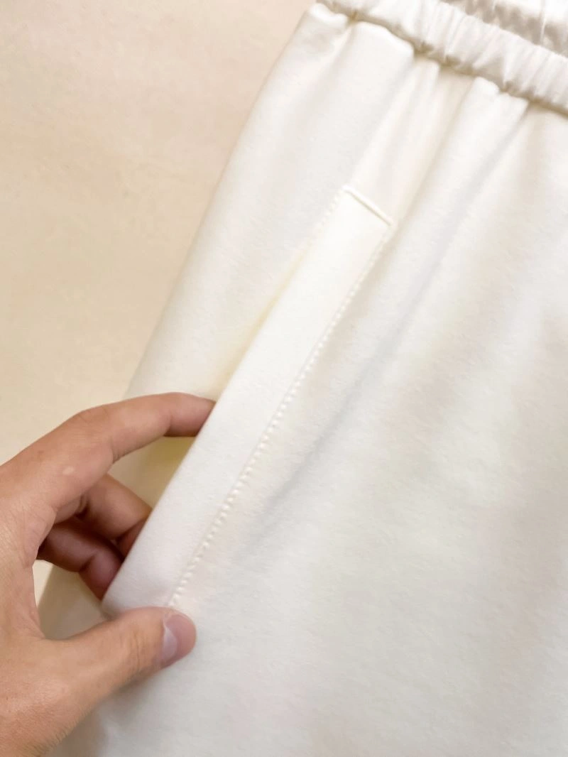 WaterResistant Louis Vuitton Short Pants 132738