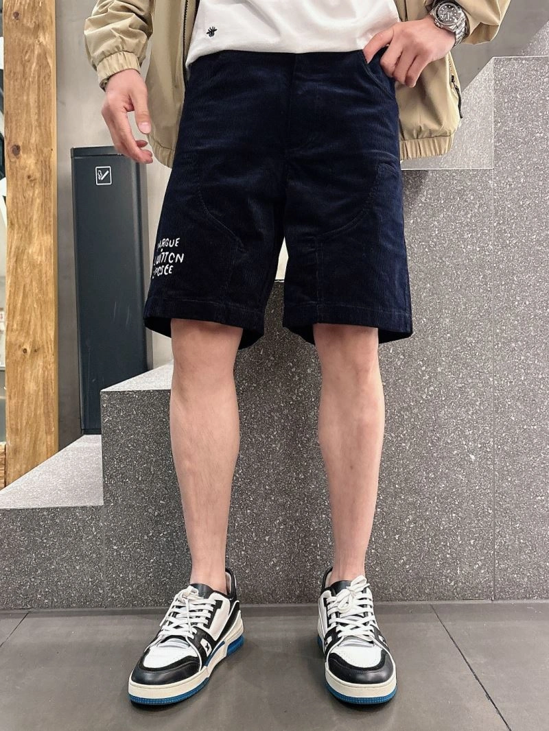 Louis Vuitton Short Pants Lightweight 132735