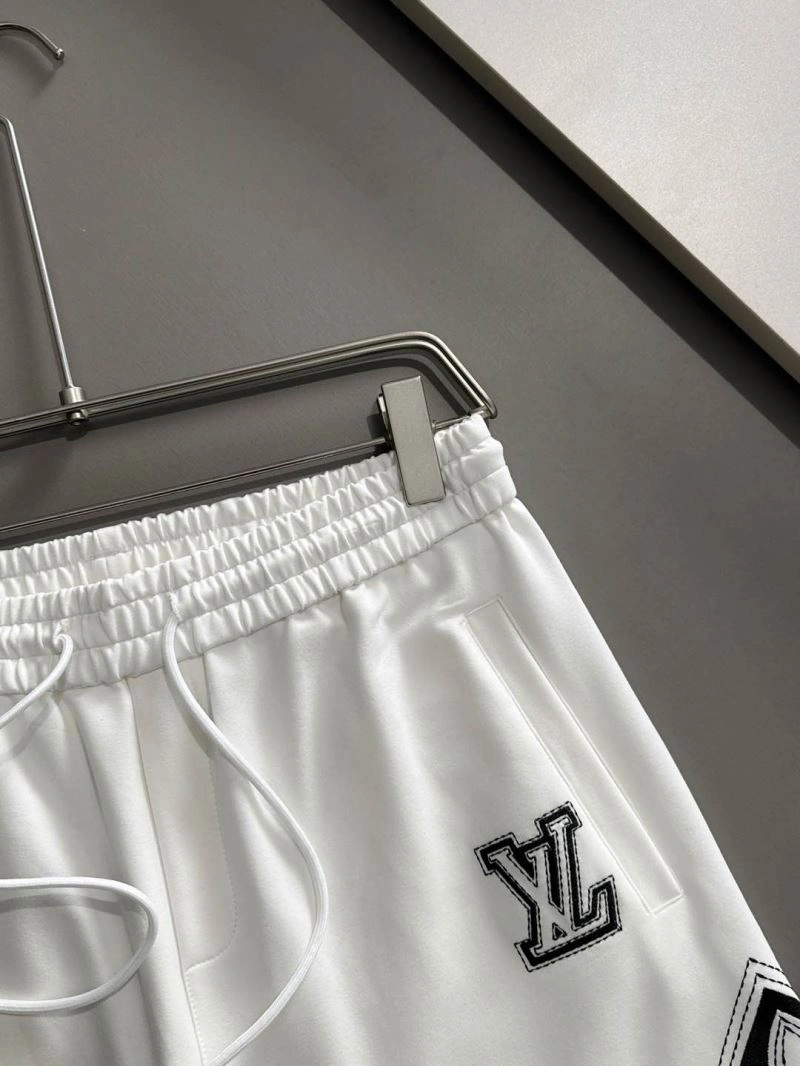 Louis Vuitton Short Pants Functional 132730
