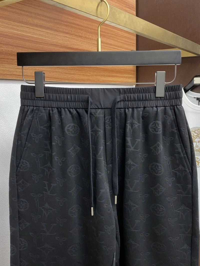Breathable Louis Vuitton Short Pants 132721