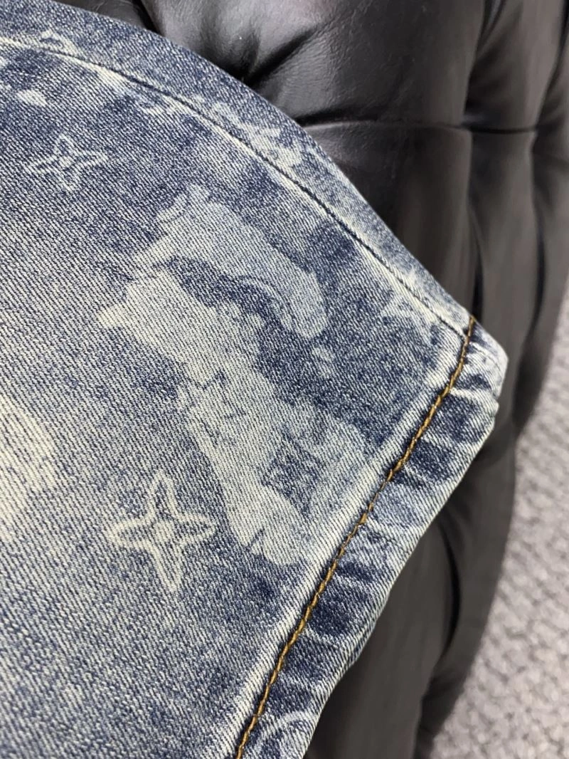 Sustainable Louis Vuitton Short Pants 132729