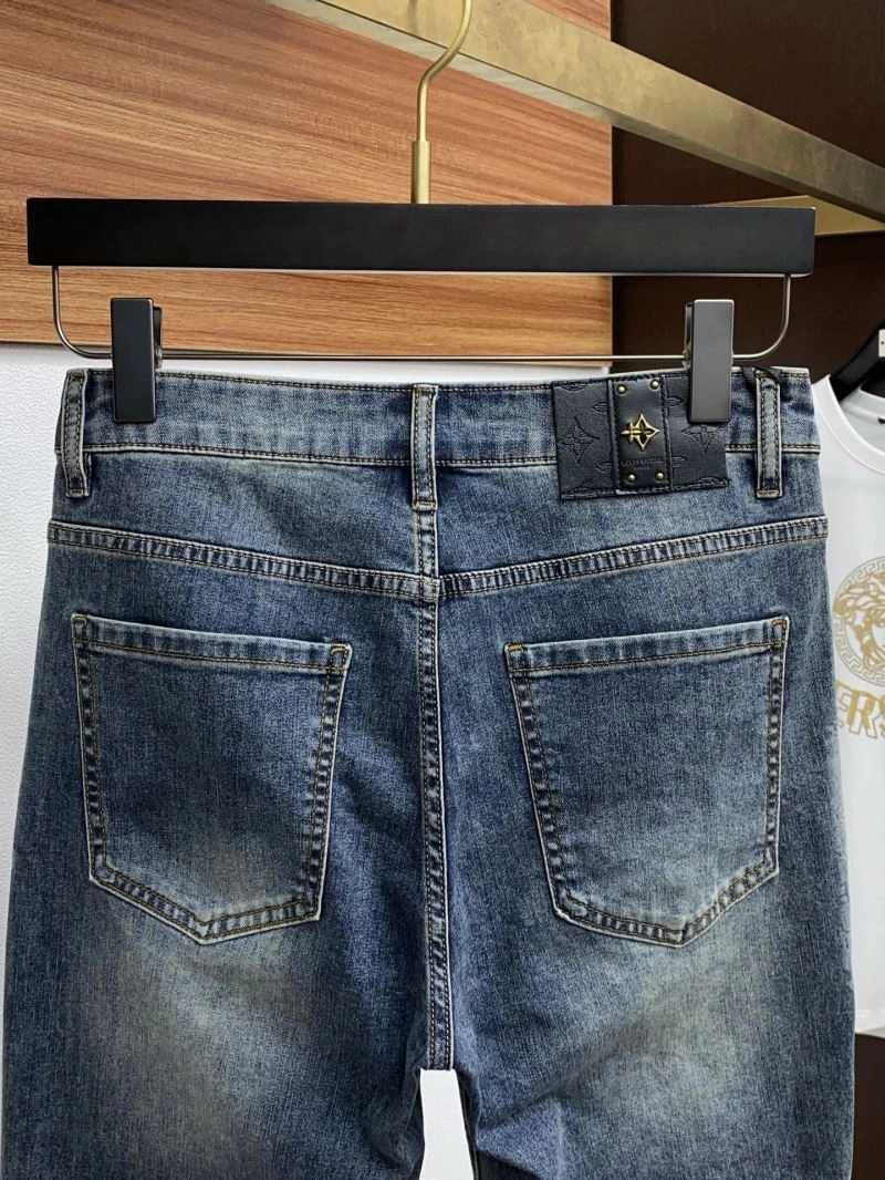 Sustainable Louis Vuitton Short Pants 132729