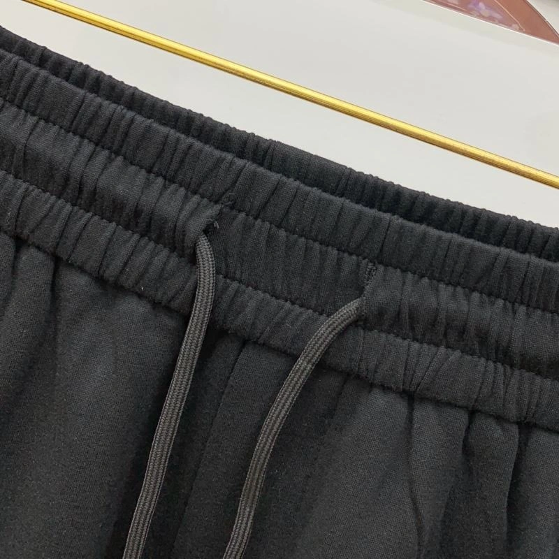 Durable Louis Vuitton Short Pants 132723