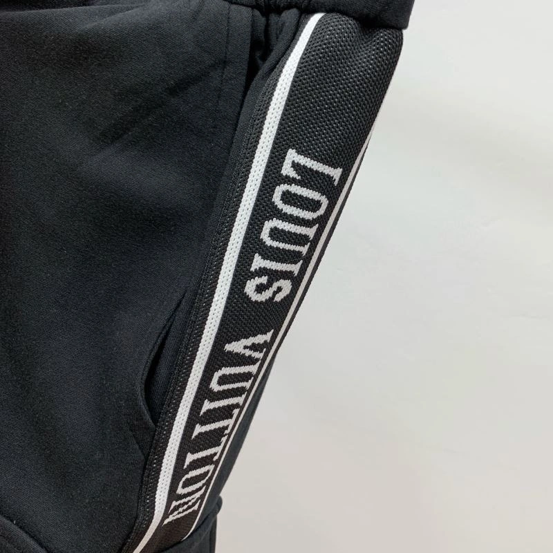 Durable Louis Vuitton Short Pants 132723