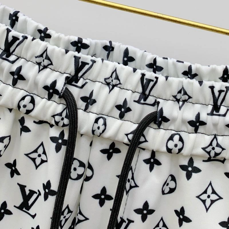 SunProtective Louis Vuitton Short Pants 132708