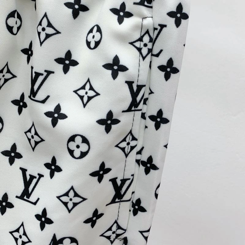 SunProtective Louis Vuitton Short Pants 132708