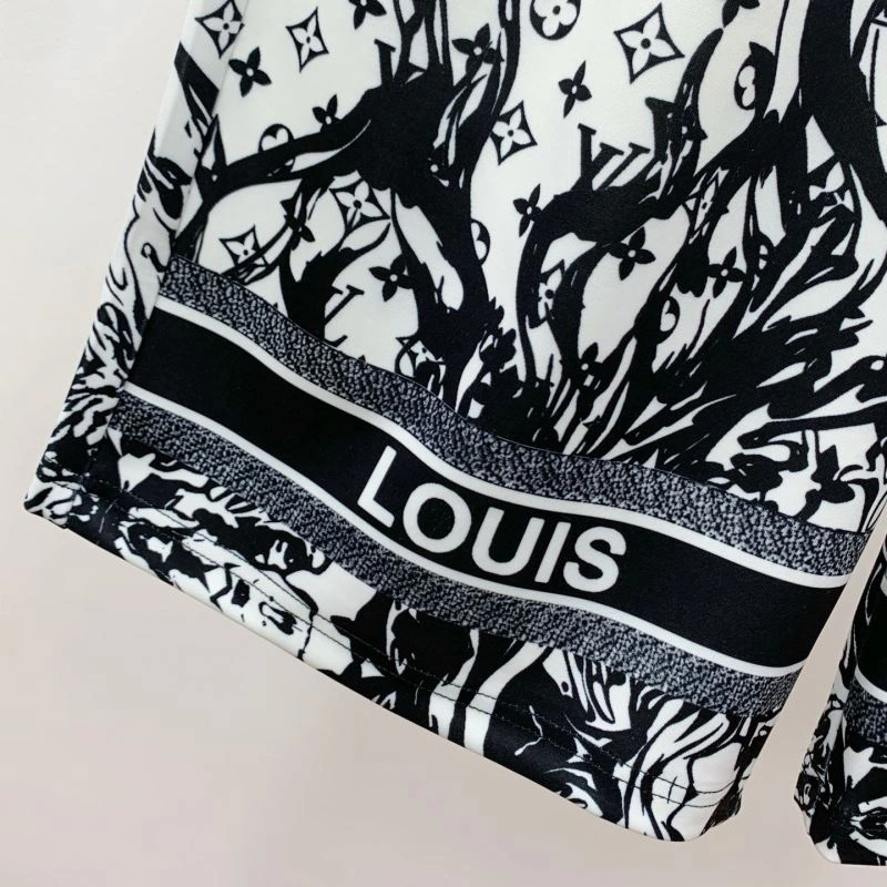 SunProtective Louis Vuitton Short Pants 132708