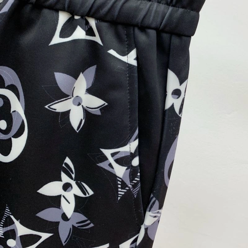 Louis Vuitton Short Pants Soft 132718