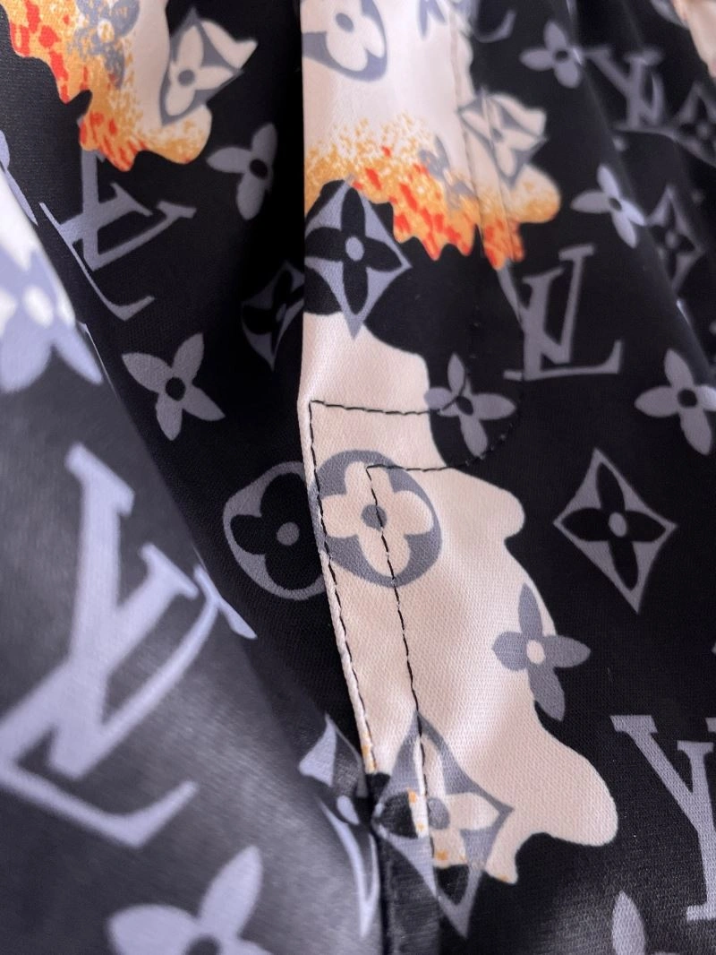 Louis Vuitton Short Pants Durable 132716