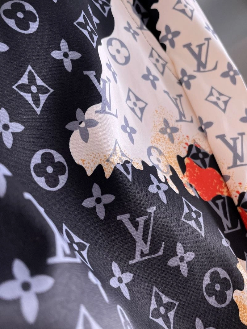 Louis Vuitton Short Pants Durable 132716