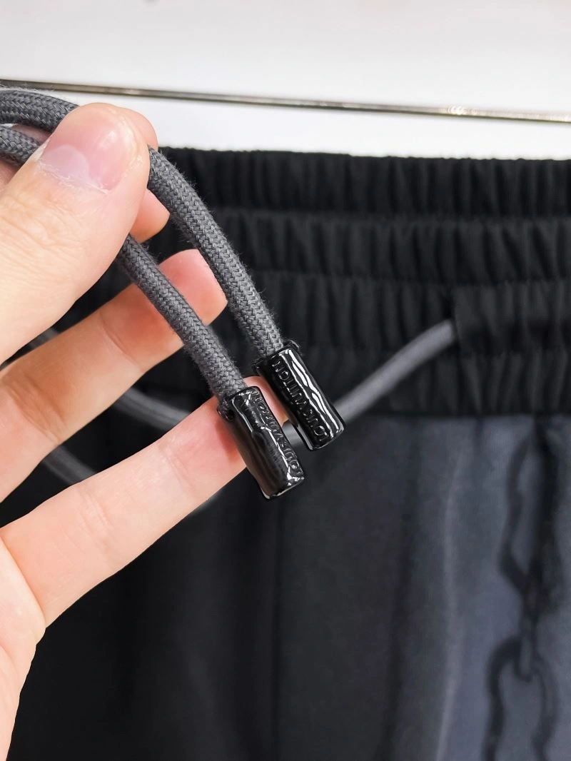 Louis Vuitton Short Pants Effortless 132710
