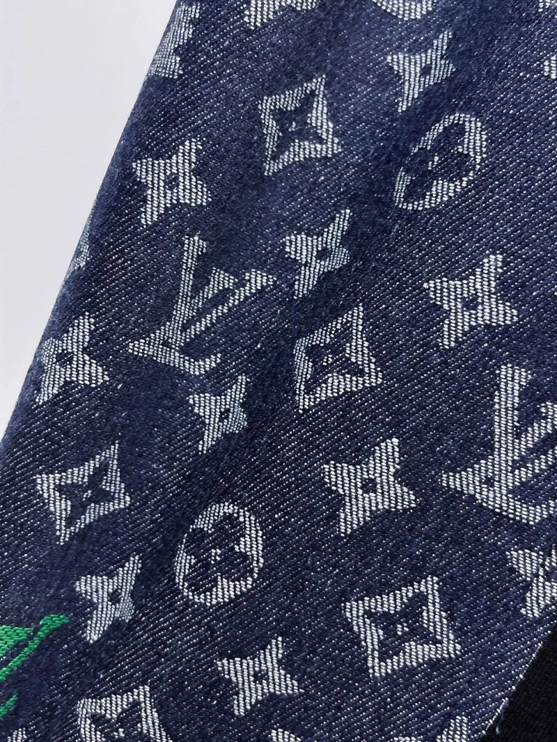 Louis Vuitton Short Pants Resilient 132702