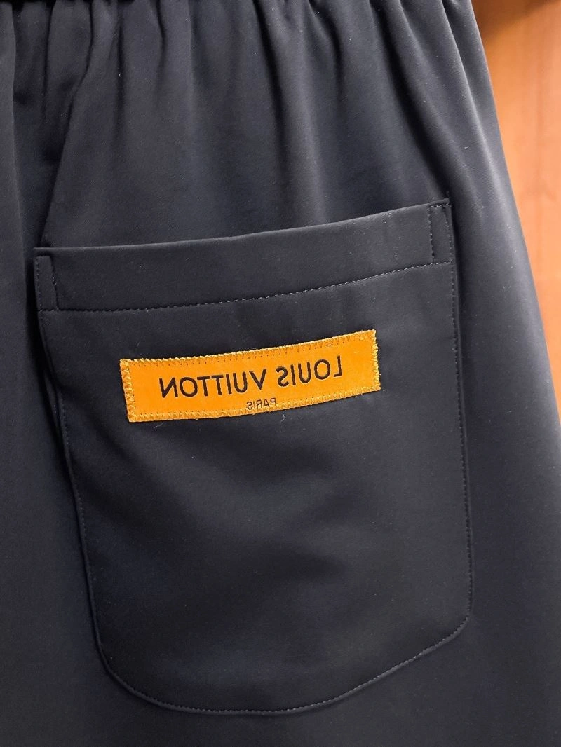 Premium Louis Vuitton Short Pants 132698