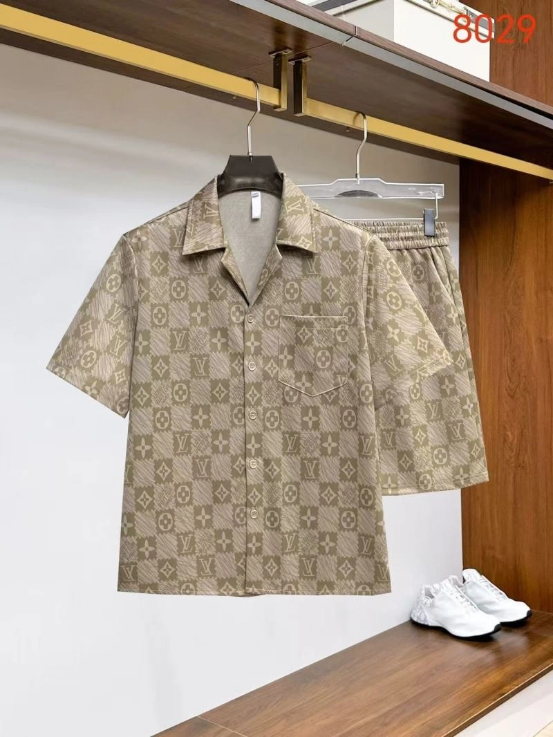 SmartChoice Louis Vuitton Short Suits 132028