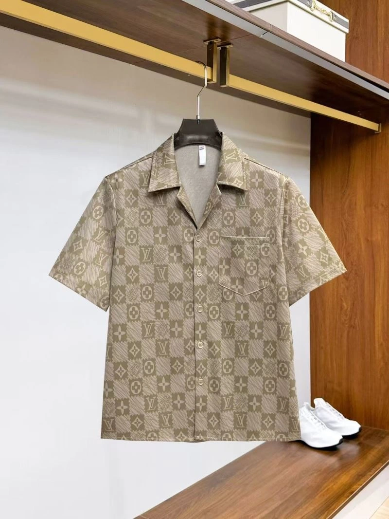 SmartChoice Louis Vuitton Short Suits 132028