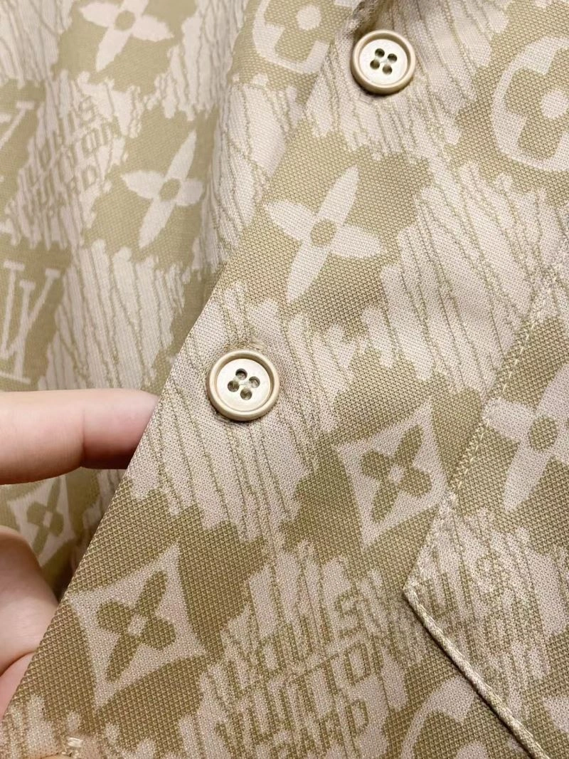 SmartChoice Louis Vuitton Short Suits 132028