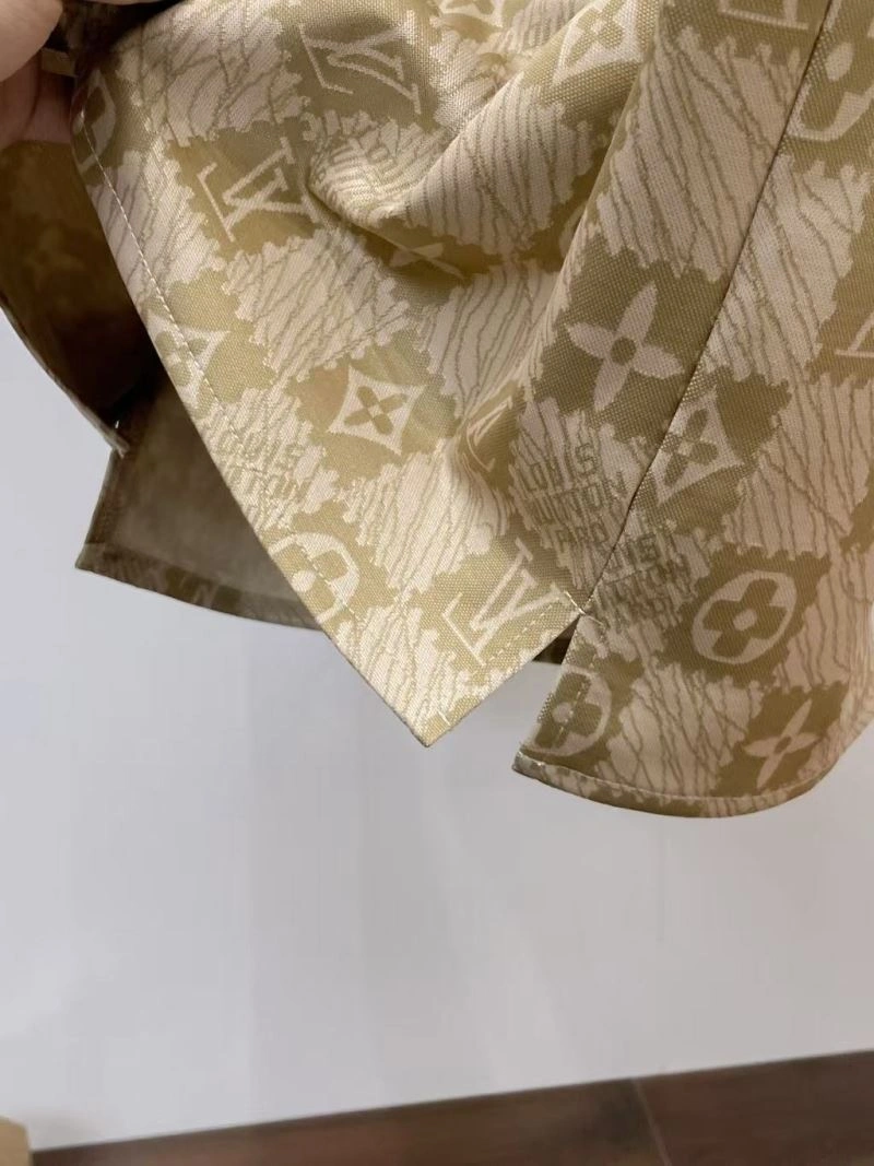 SmartChoice Louis Vuitton Short Suits 132028